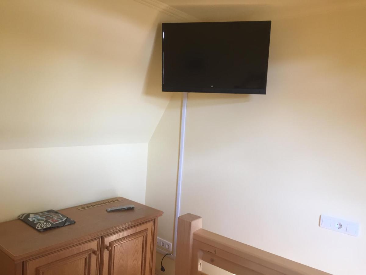 Keresz Panzio Bed and Breakfast Martely Εξωτερικό φωτογραφία
